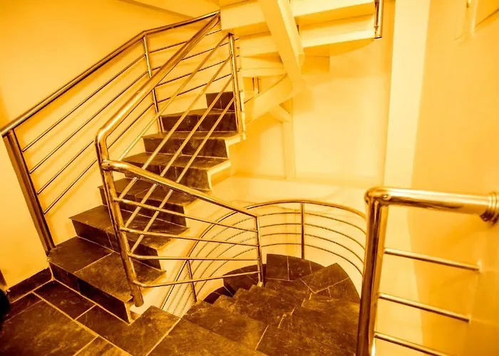Hotel Merry Pvt